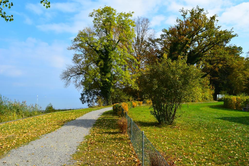 Hotel Restaurant Sokrates Güttingen エクステリア 写真